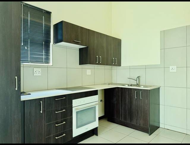 2 BEDROOM PROPERTY TO RENT IN JACKAL CREEK GOLF ESTATE